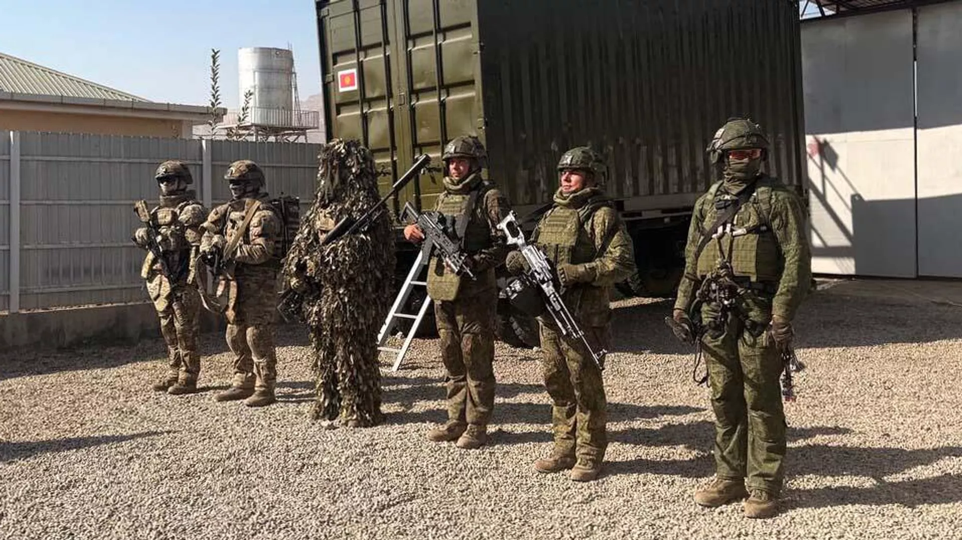 Joint anti-terrorist exercises of the CIS and CSTO countries took place at the Fakhrobod training ground.