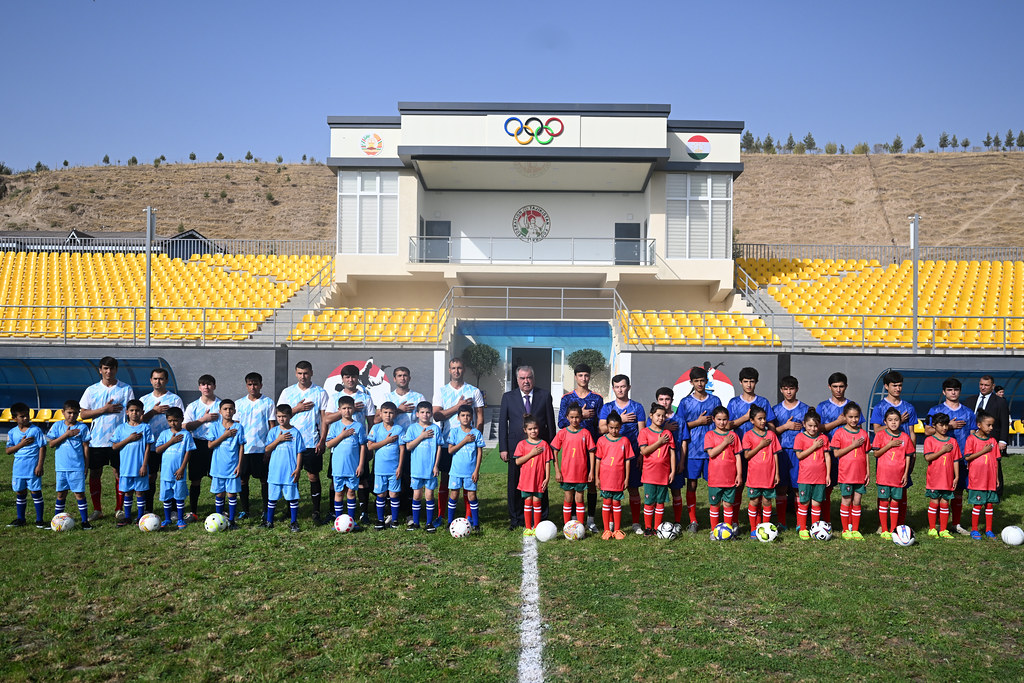 The head of state opened the central stadium in the Temurmalik district
