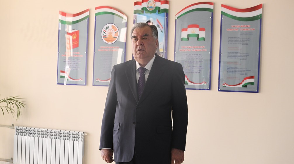 Emomali Rahmon remotely opened several facilities in the Temurmalik district.