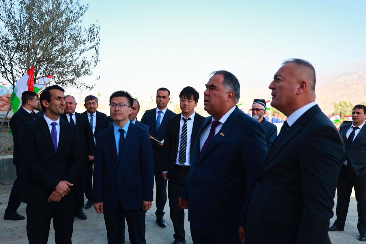 Work on industrial and agricultural development continues in Penjikent