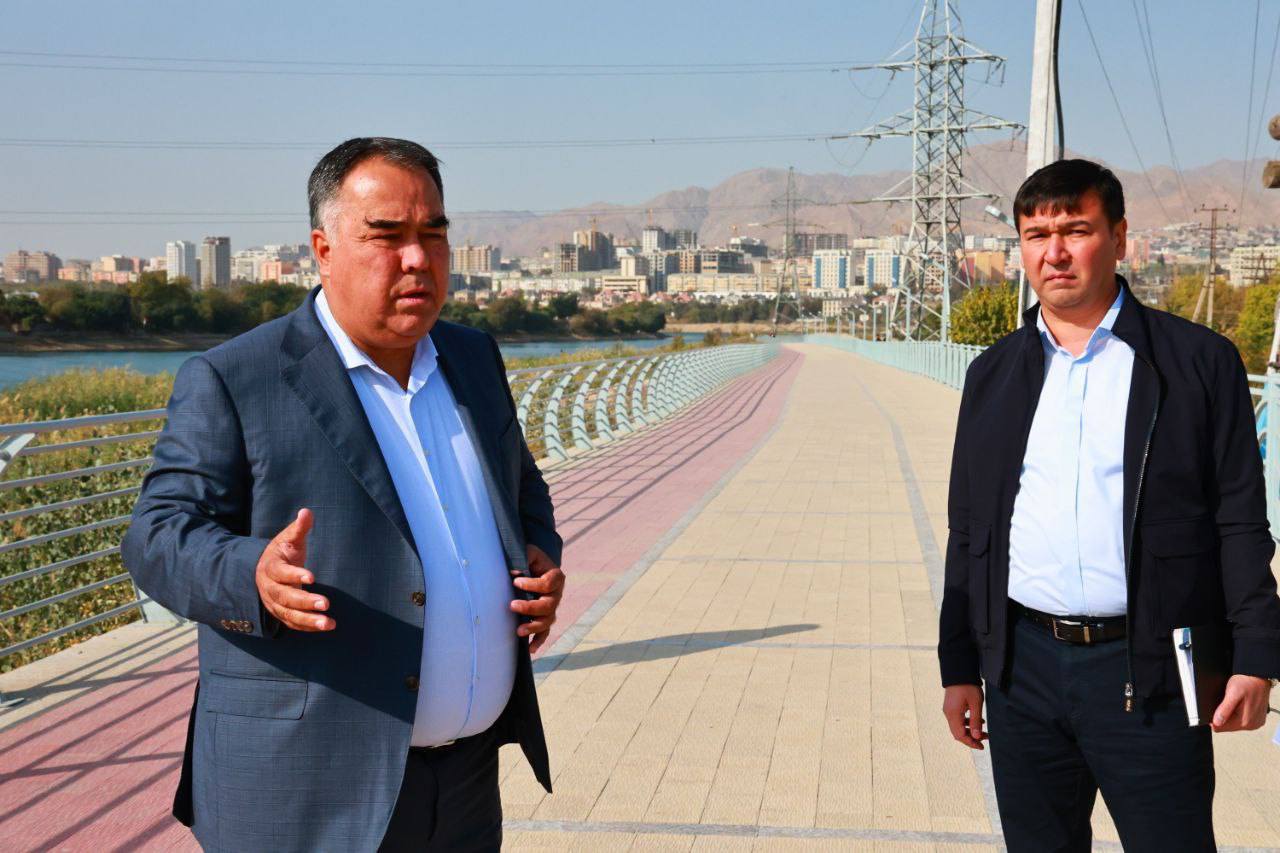 Construction of a modern embankment on the banks of the Syr River continues in Khujand.