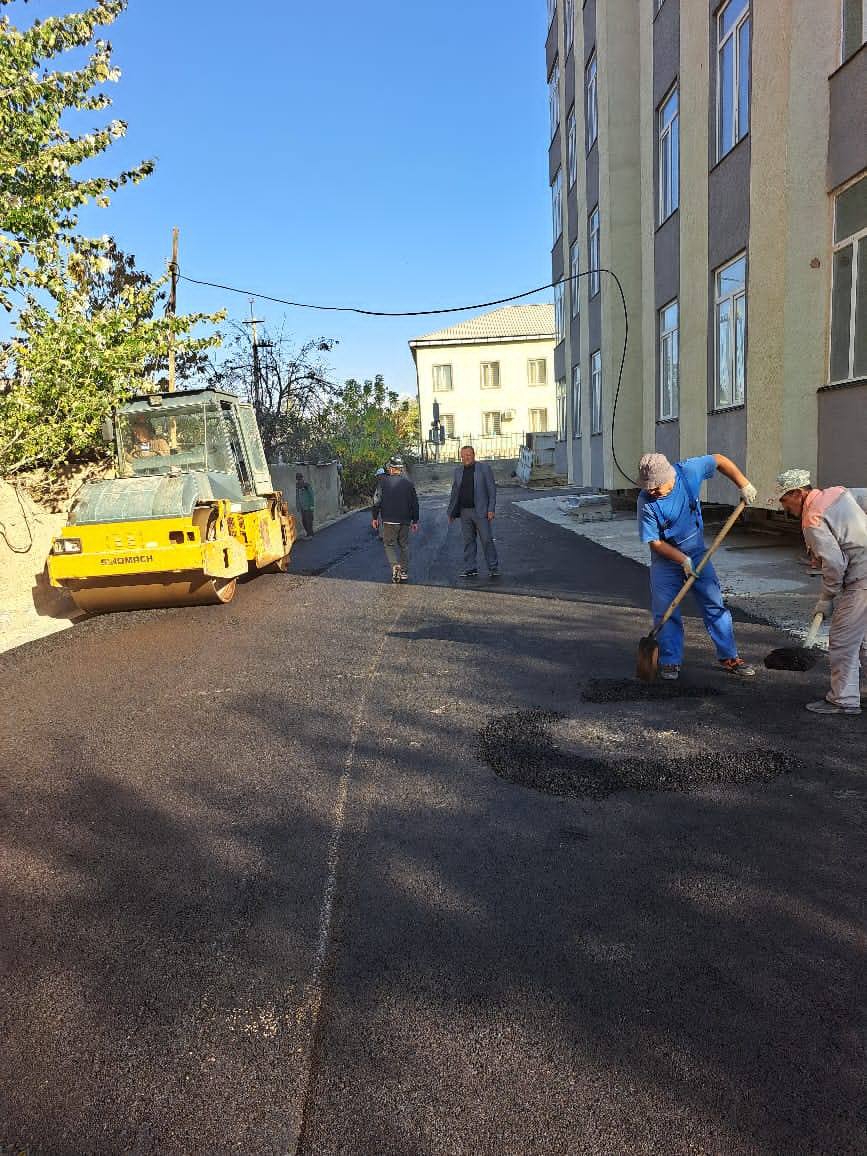In Penjikent, 116 kilometers of local roads were repaired in time for the 35th anniversary of independence.