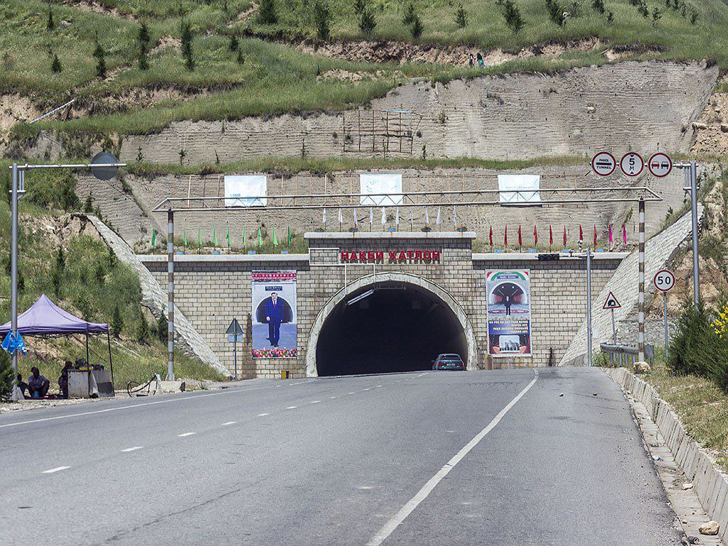 Khatlon police are urging people to refrain from traveling to Dushanbe during the CIS summit.