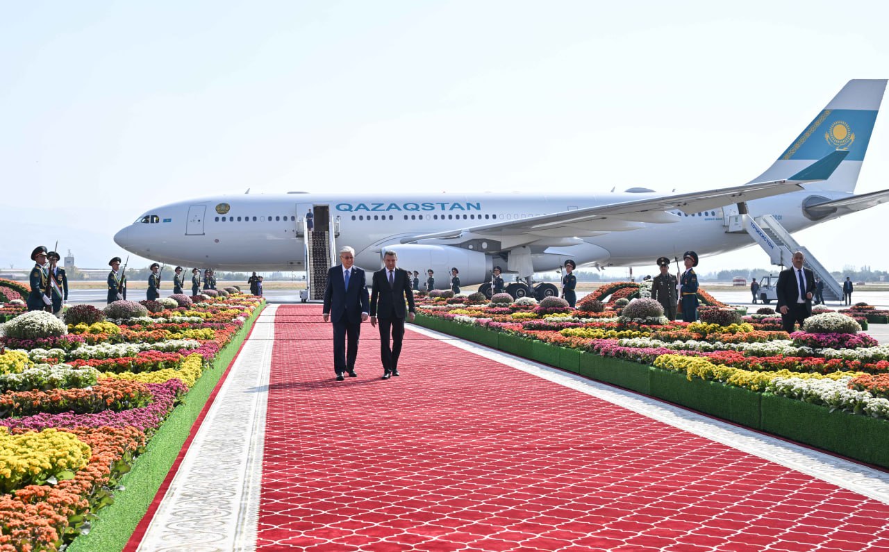 Kazakh President Kassym-Jomart Tokayev arrived in Dushanbe.