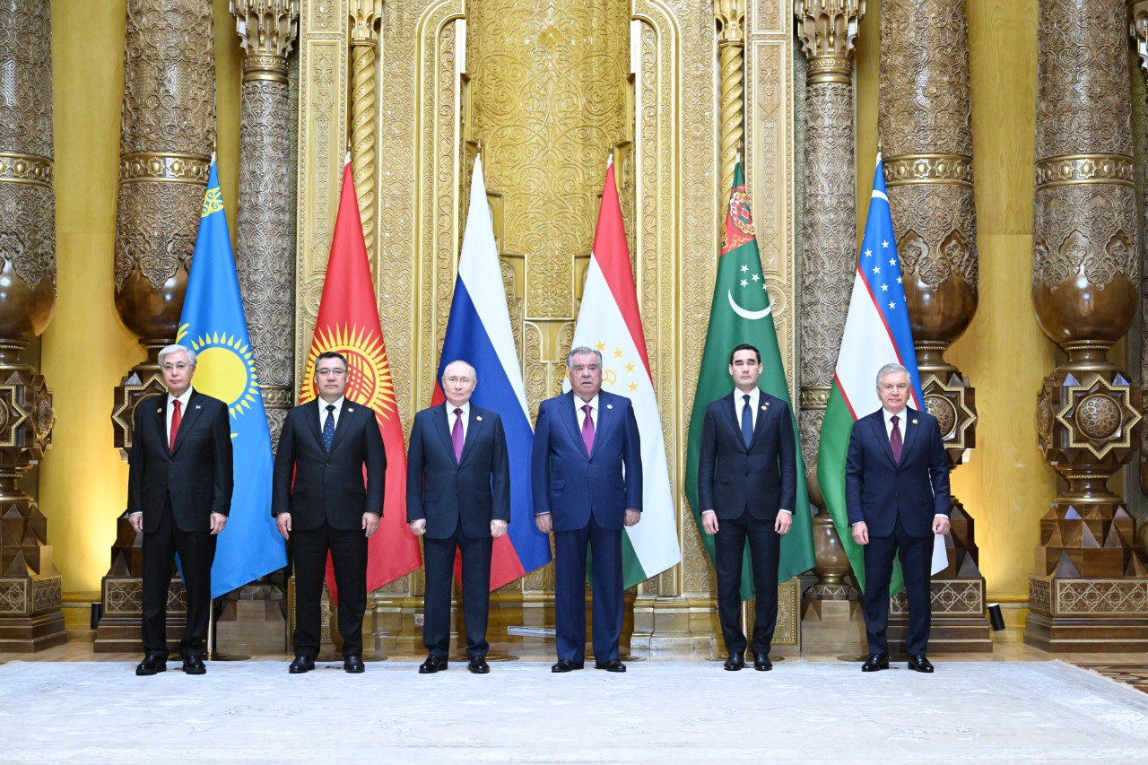 The Second Central Asia-Russia Summit, chaired by Emomali Rahmon, was held in Dushanbe.