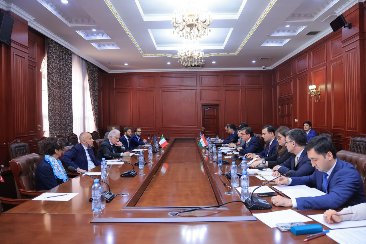 A meeting with Italy's Special Coordinator for Central Asia was held in Dushanbe.