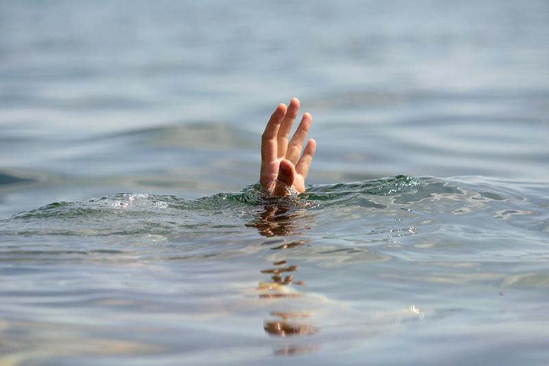 A 7-year-old boy drowned in Yavan after being left without parental supervision.