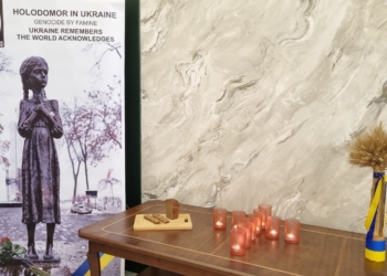 Dushanbe commemorates the victims of the 1932–1933 Holodomor in Ukraine.