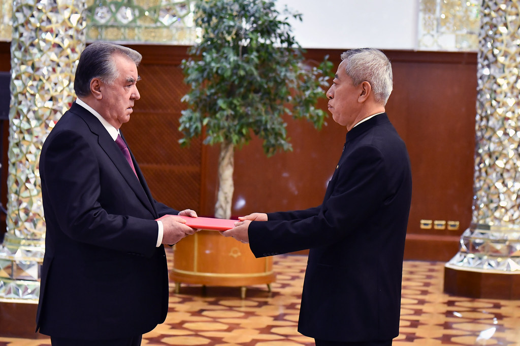 Emomali Rahmon received credentials from new ambassadors of several countries