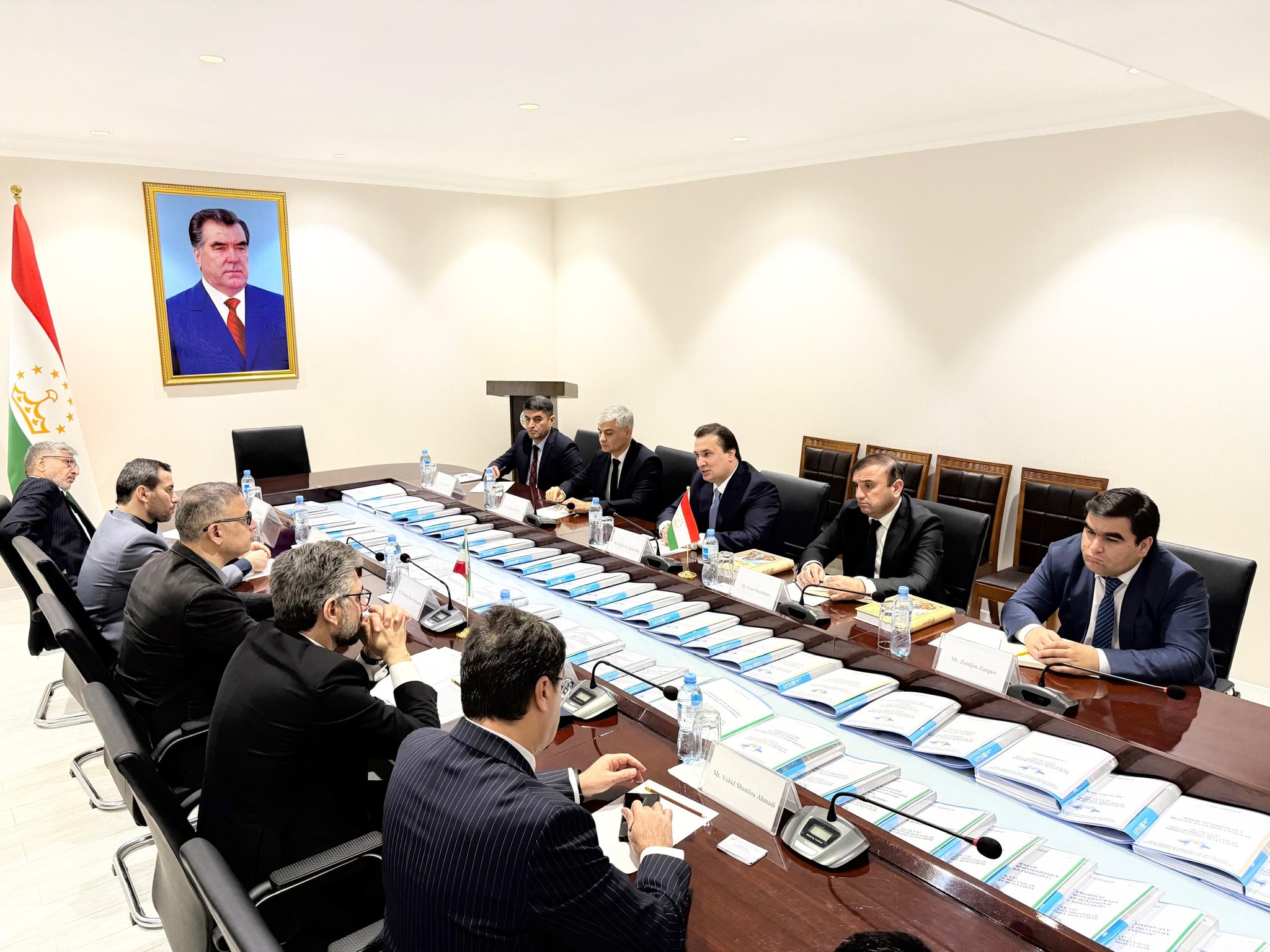 Tajikistan and Iran discussed expanding air traffic and opening new routes.