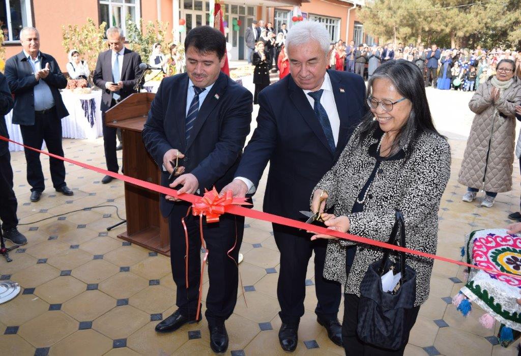 Japan has completed construction of a new school building in Tajikistan's Dusti district.