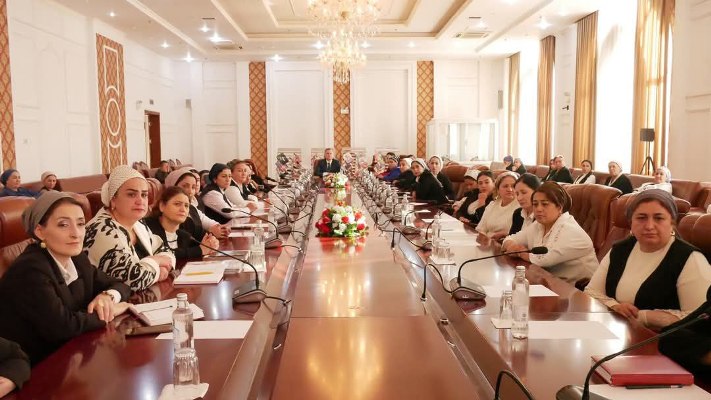 The role of the family in a child's spiritual development was discussed in Dushanbe.