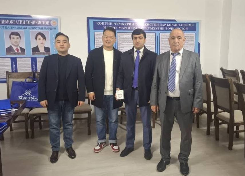 Tajikistan Post discussed cooperation with Chinese company Thoughland International.
