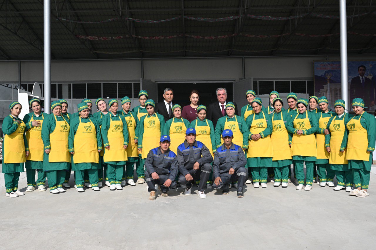 Emomali Rahmon opened new production facilities and an administrative building in Khujand.