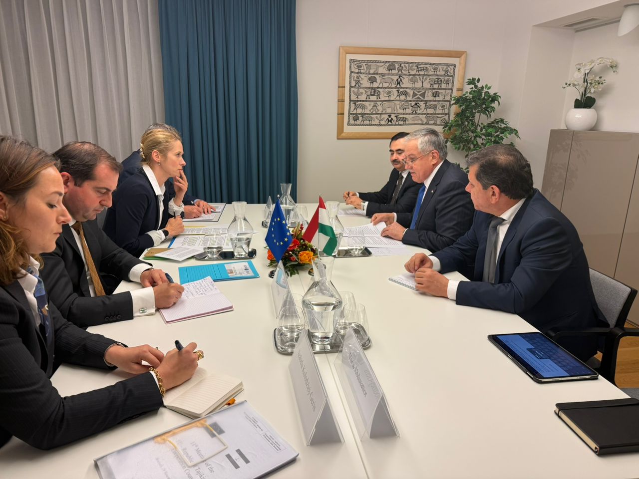 The Tajik Foreign Minister met with EU leadership in Brussels.