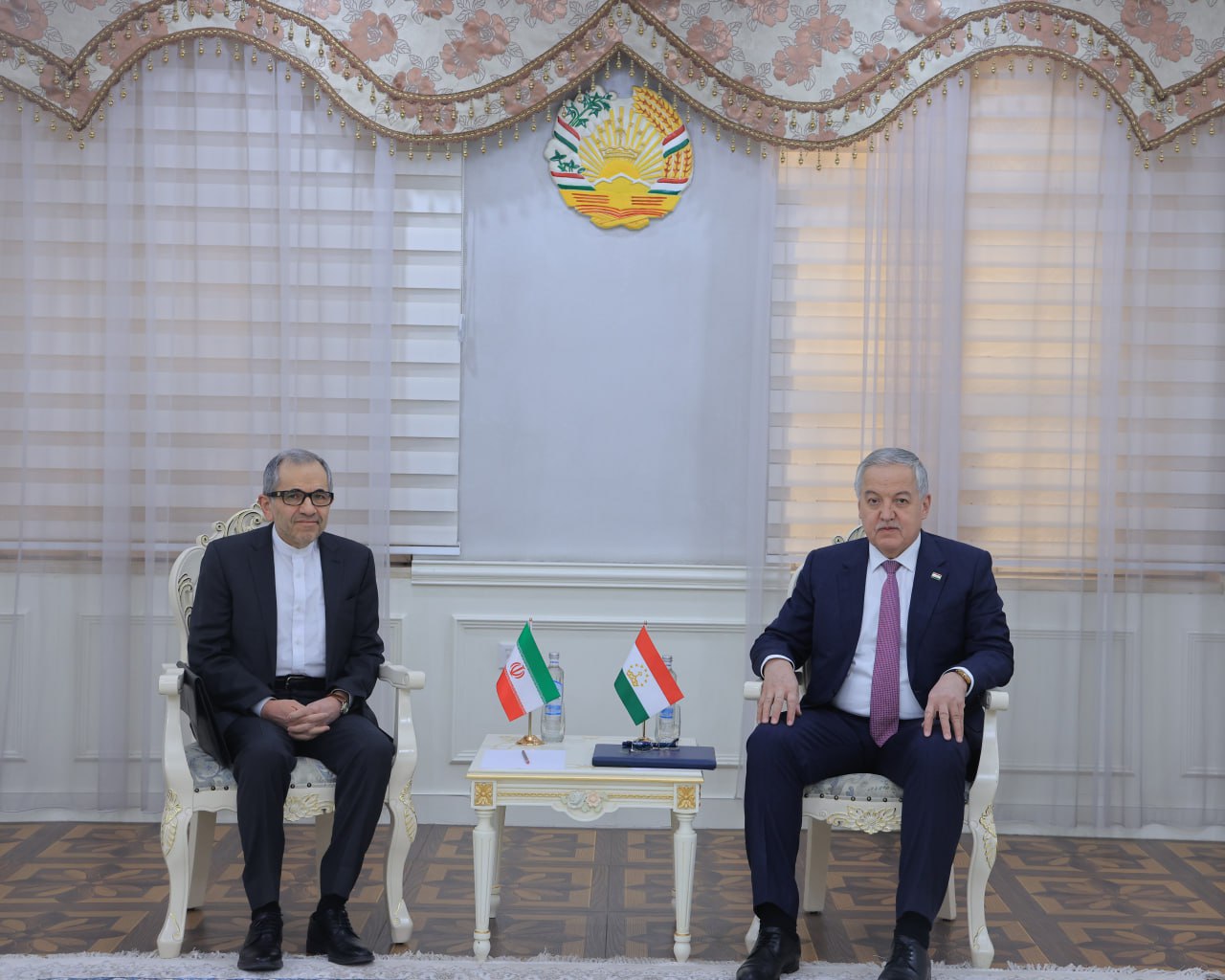 The Minister of Foreign Affairs of Tajikistan met with the Deputy Minister of Foreign Affairs of Iran