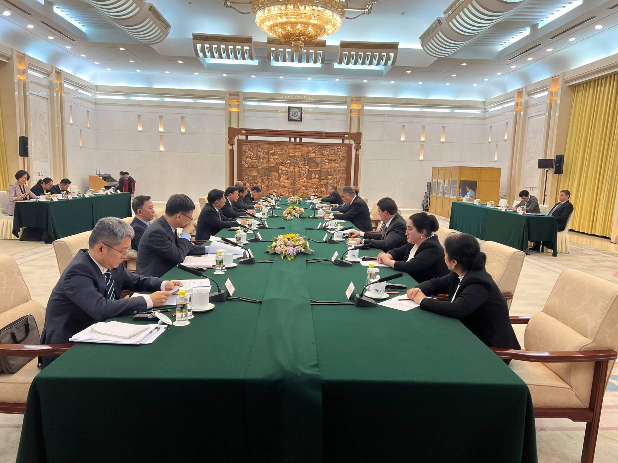 The first meeting of the commission on interaction between parliamentarians of Tajikistan and China was held in Beijing.