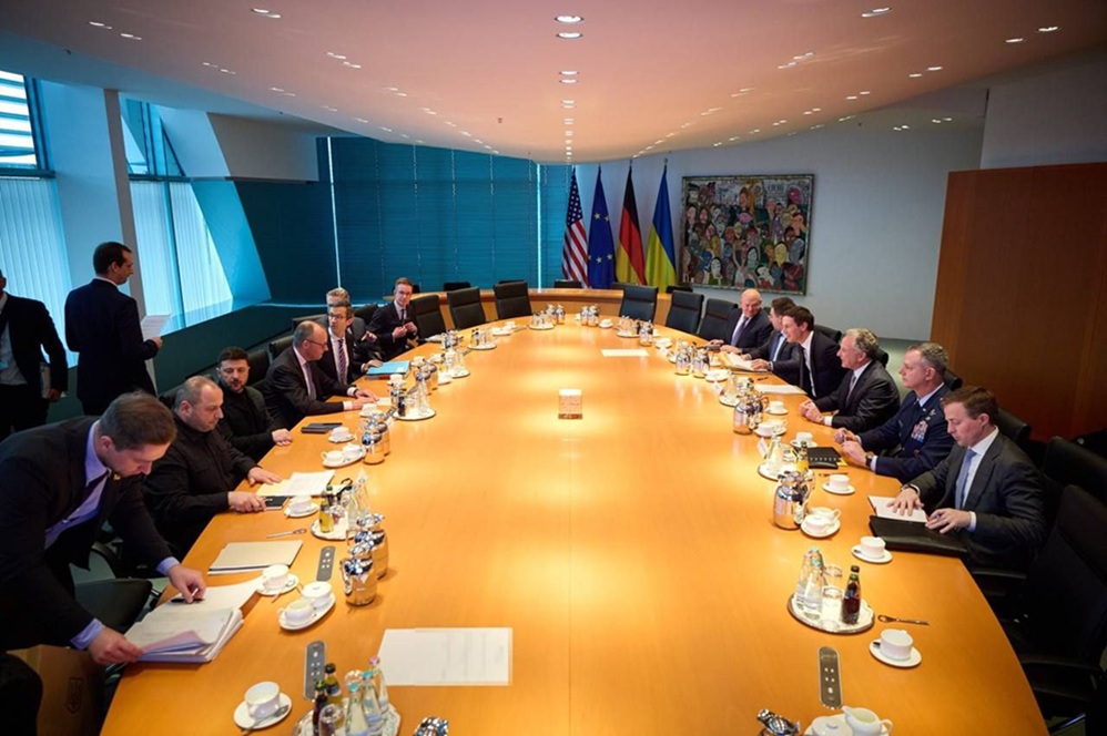 Wittkoff announced progress in negotiations with Zelenskyy to end hostilities.
