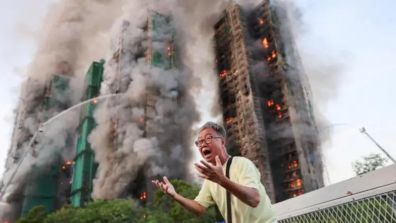What is the correct course of action to avoid dying in a high-rise fire?
