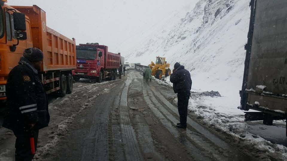 Truck traffic will be temporarily restricted on the Dushanbe-Chanak highway.