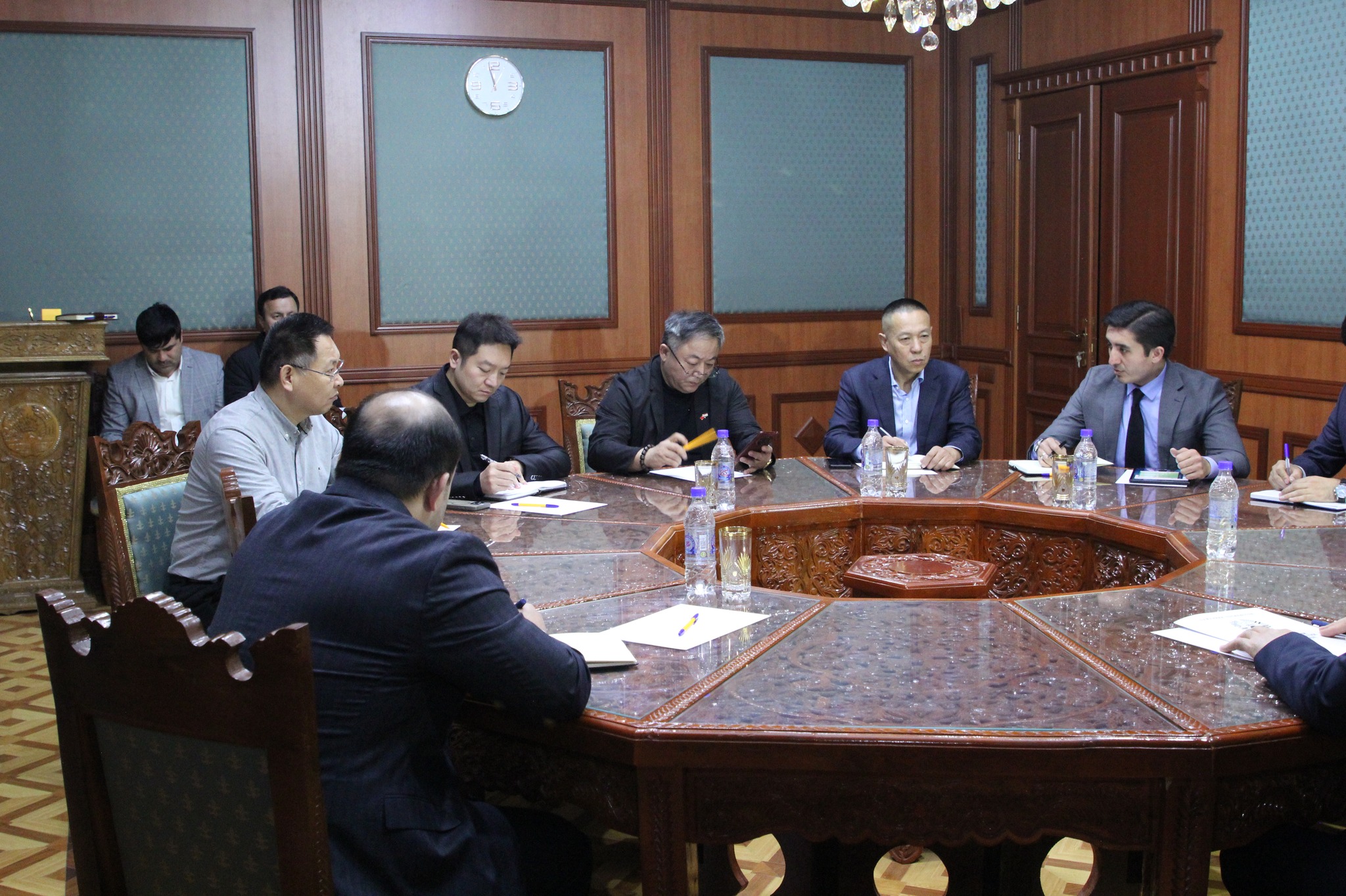 Renewable energy projects were discussed with Chinese investors in Khatlon Oblast.