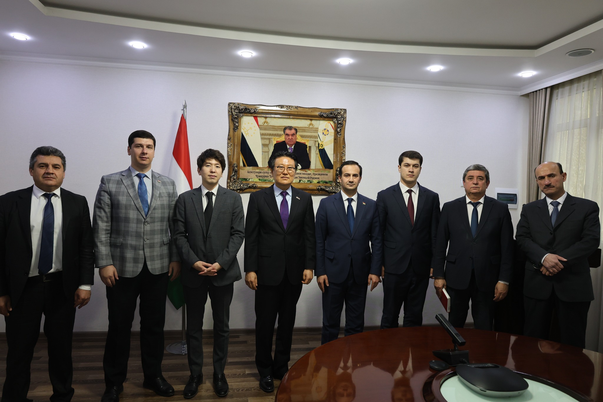 Tajikistan and Korea discussed expanding cooperation in education and educational literature.