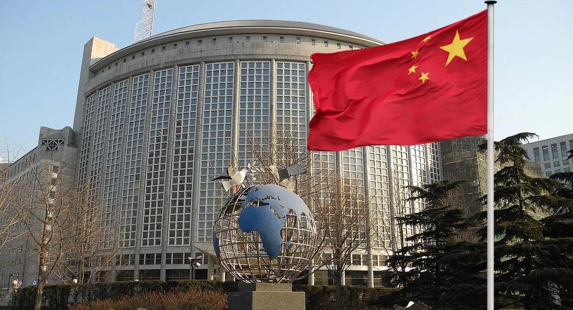 The Chinese Foreign Ministry commented on countermeasures in connection with US arms sales to Taiwan.