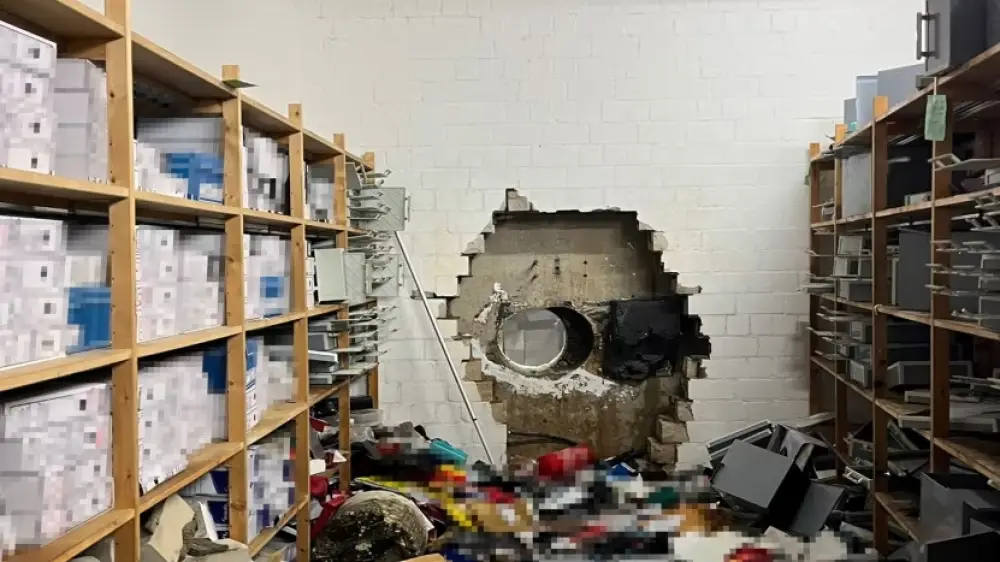 Robbers stole tens of millions of euros worth of valuables from a German bank.