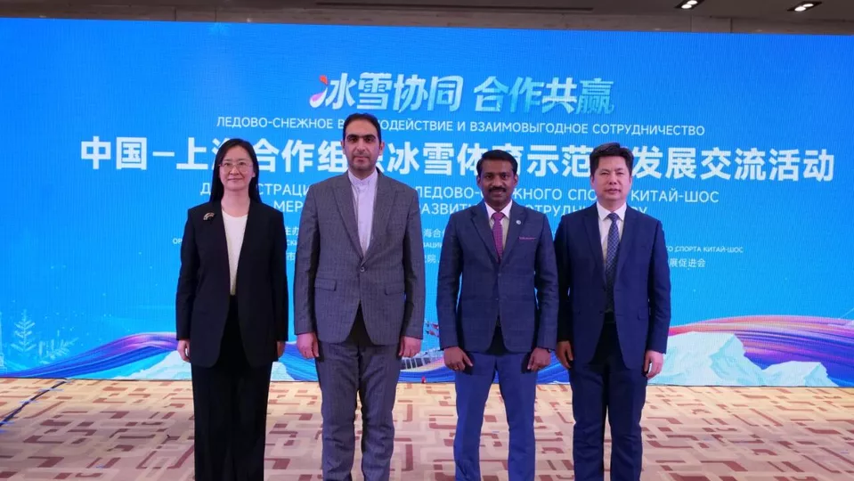 The SCO delegation took part in the International Ice and Snow Forum in Harbin.
