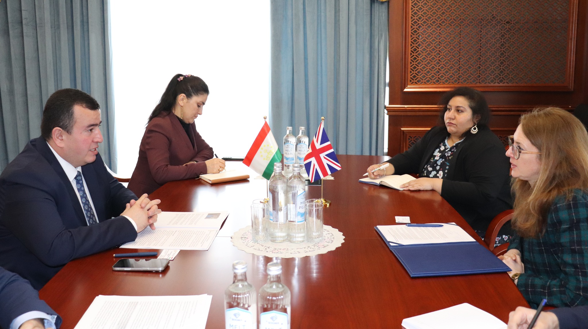 The Tajik Minister of Economy discussed the development of bilateral cooperation with the British Ambassador.