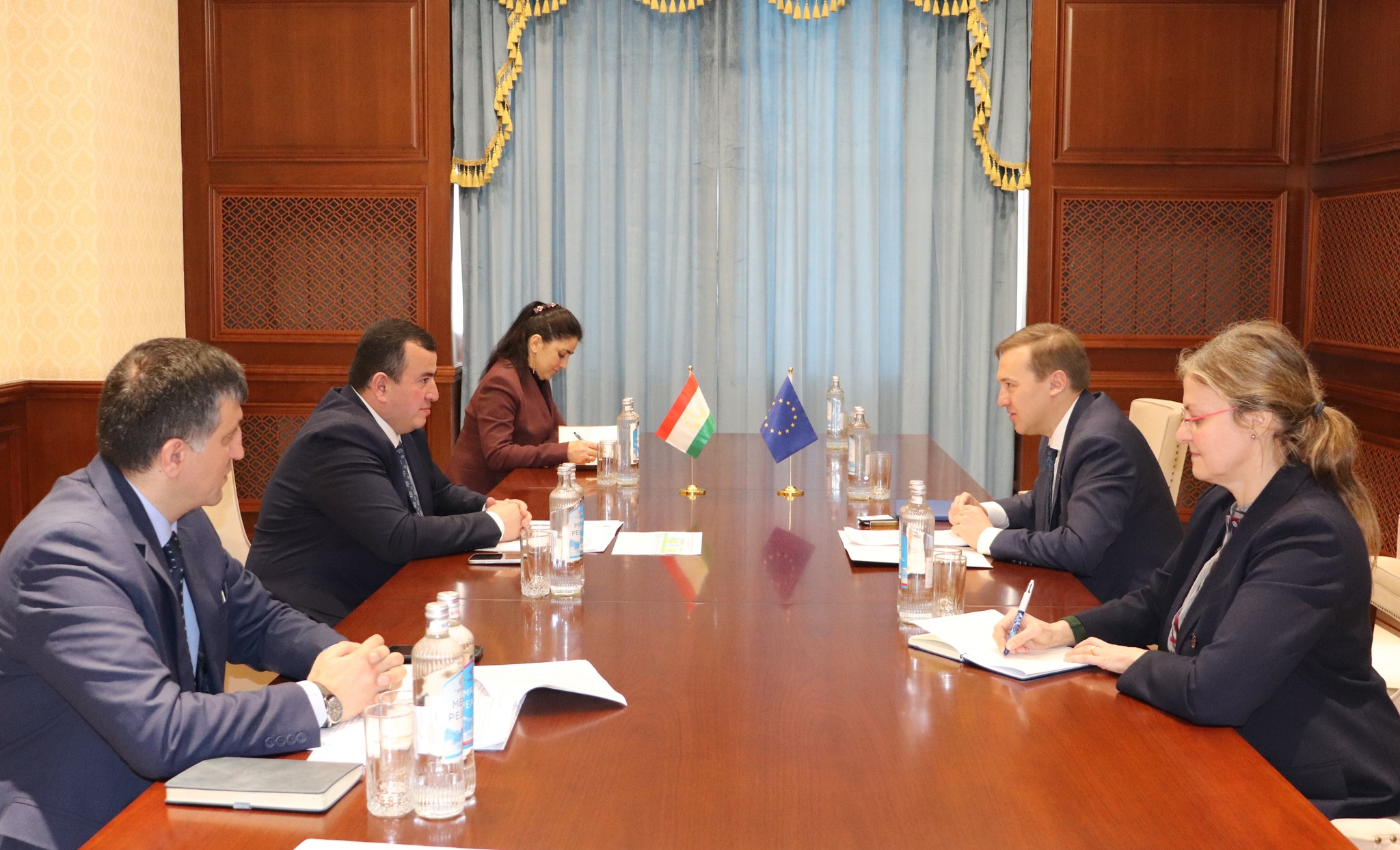 The Minister of Economic Development of Tajikistan met with the Head of the EU Delegation