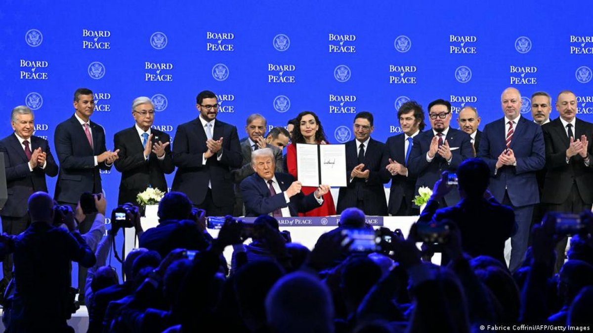 Trump signed the charter of the "Peace Council"