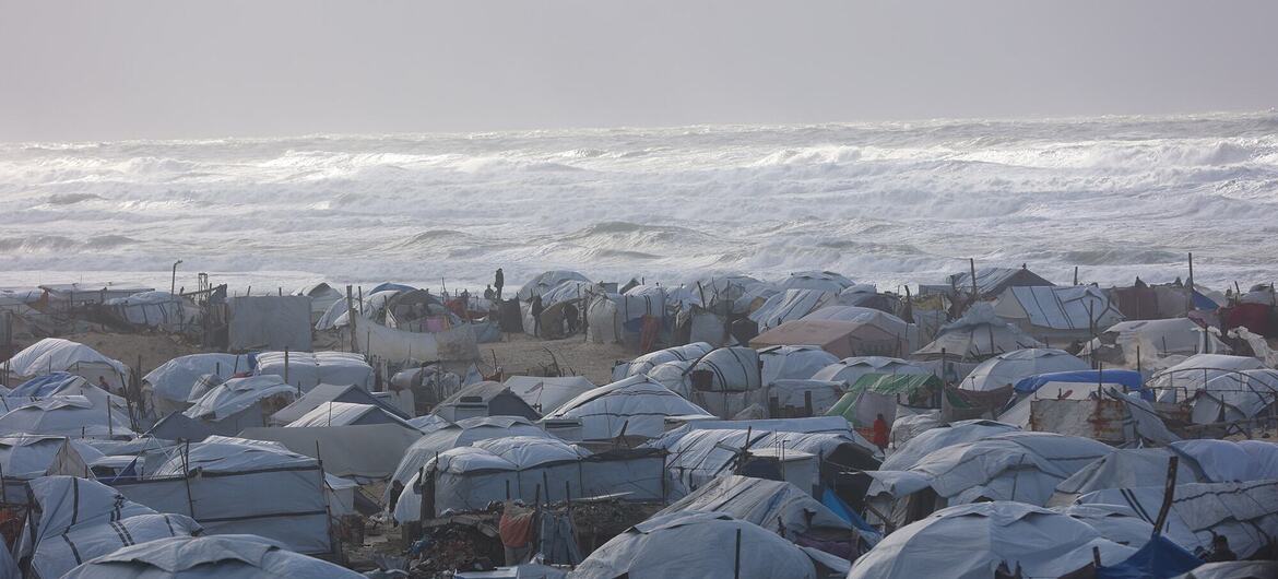 The UN stresses the need for urgent humanitarian aid for Gaza residents as the US creates a peace council.