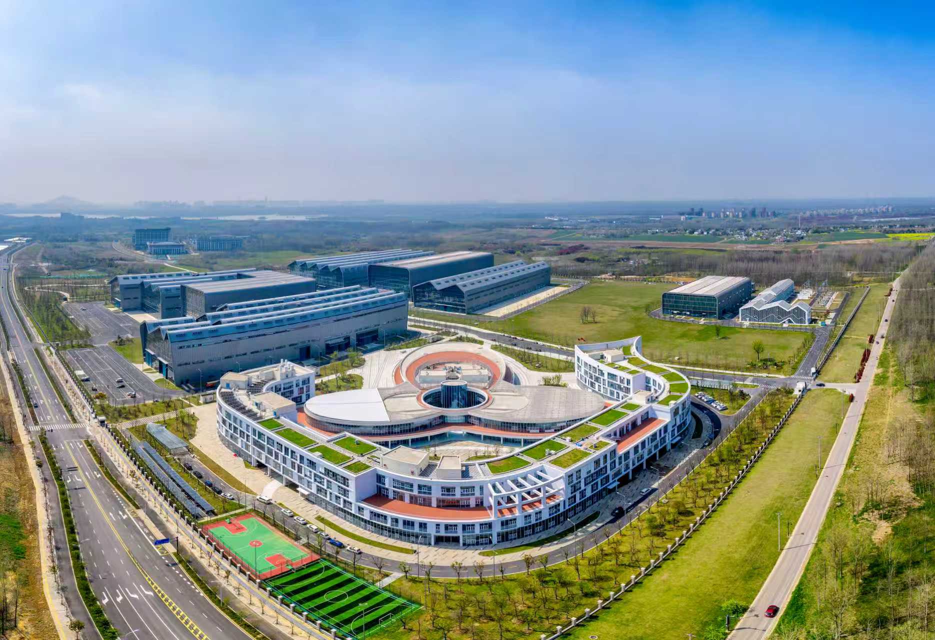Additional Chunwan Sites: Uniting China, Opening Up to the World
