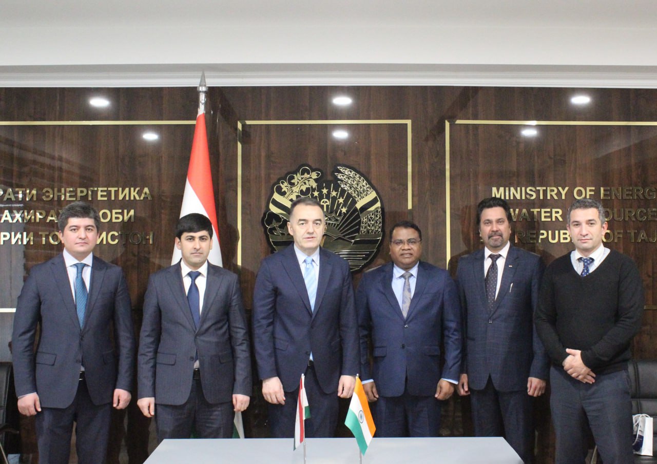Tajikistan and India discussed investment and cooperation in the energy sector.