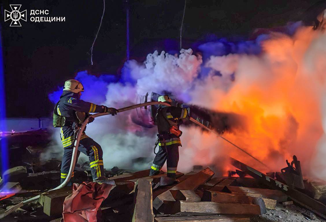 New Russian strikes on Ukraine: two dead, dozens wounded