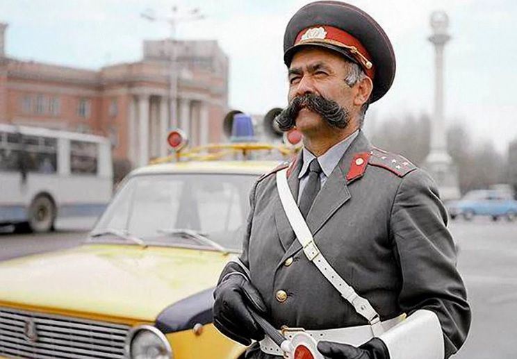 A monument to police major Mullo Nurov will be erected in Dushanbe.