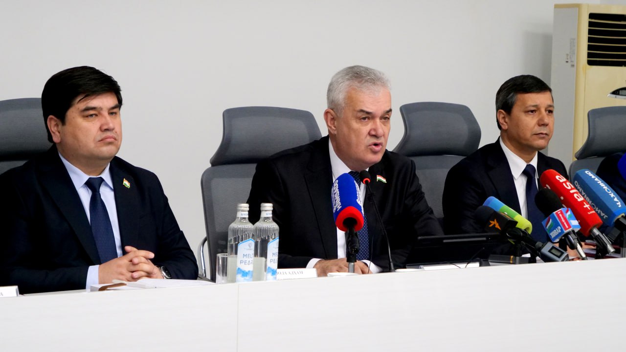 Tajikistan has completely resolved the problem of teacher shortages in its schools.