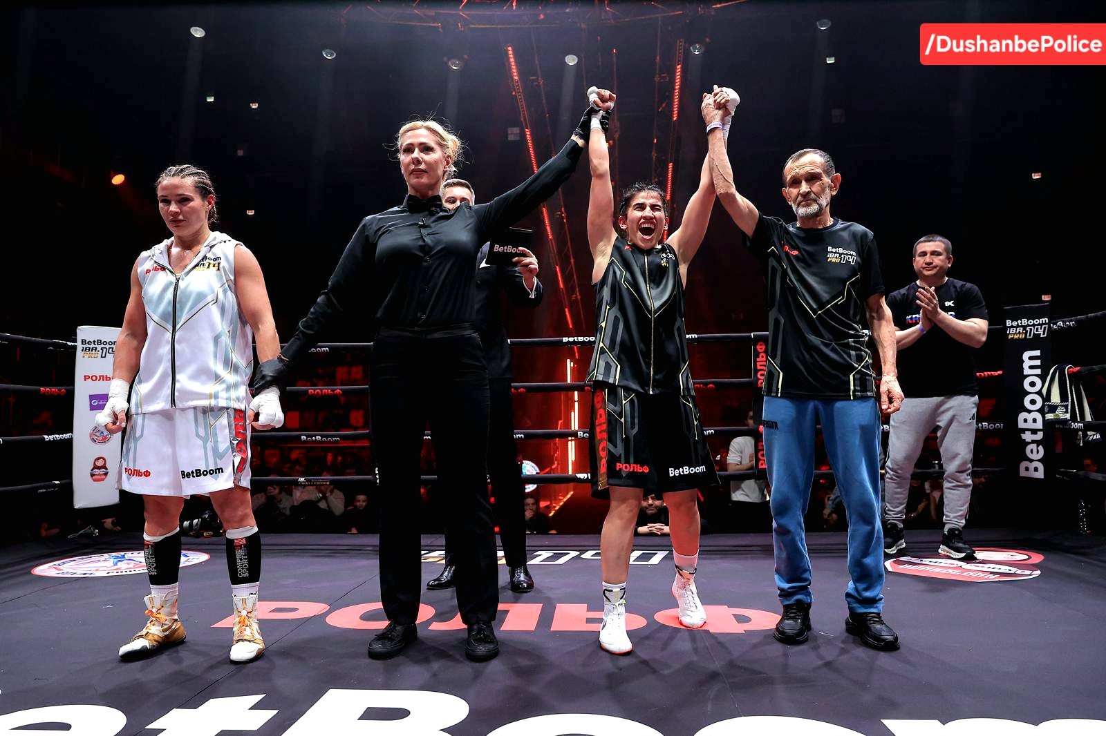 Tajik boxer Mizhgona Samadova won the IBA Pro 14 tournament in Moscow.