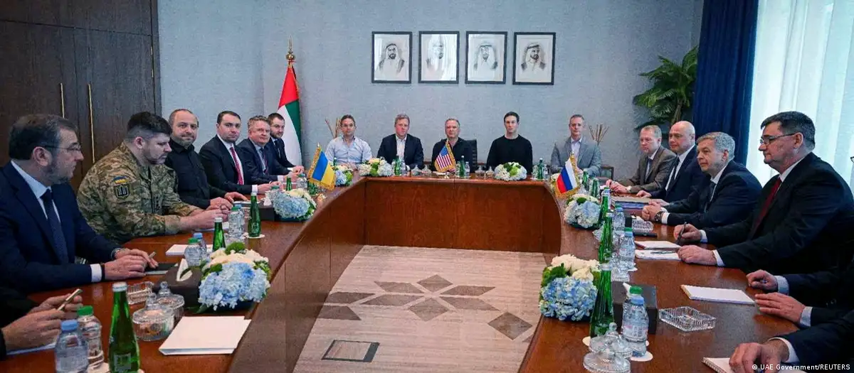 Russia and Ukraine resumed talks in Geneva with US mediation.