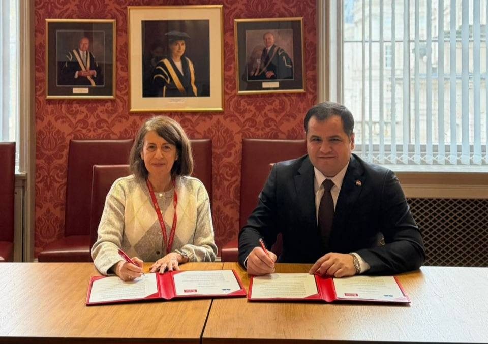 The Centre for International Programmes and King's College London signed a Memorandum of Cooperation