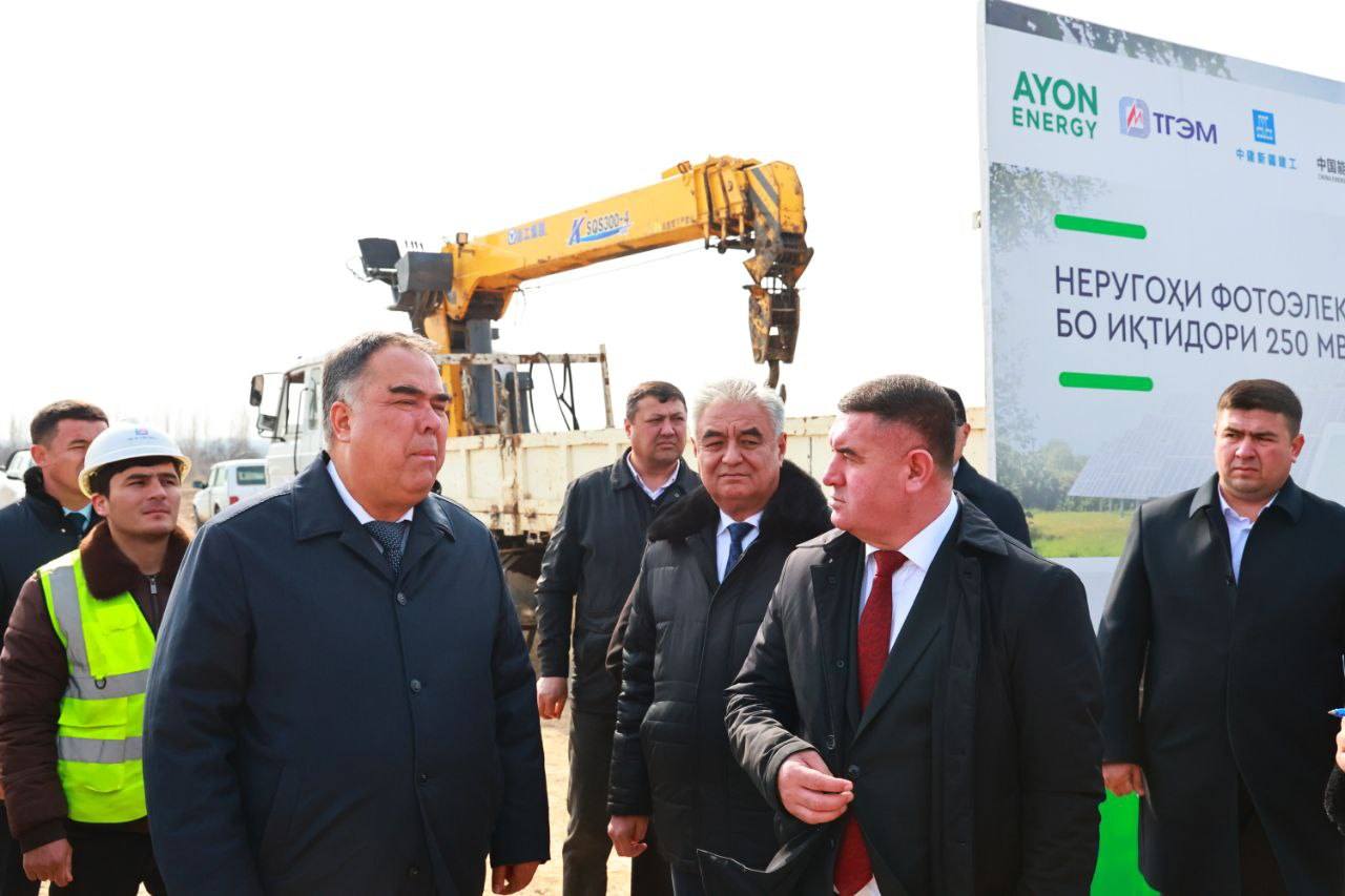 A solar power plant project is being implemented in the Asht district for 115 thousand households.