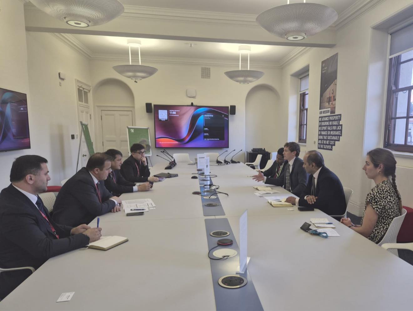 The Tajik delegation held talks in the C5+UK format.
