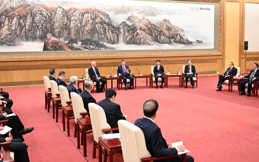 Xi Jinping met with non-CPC officials ahead of the Spring Festival