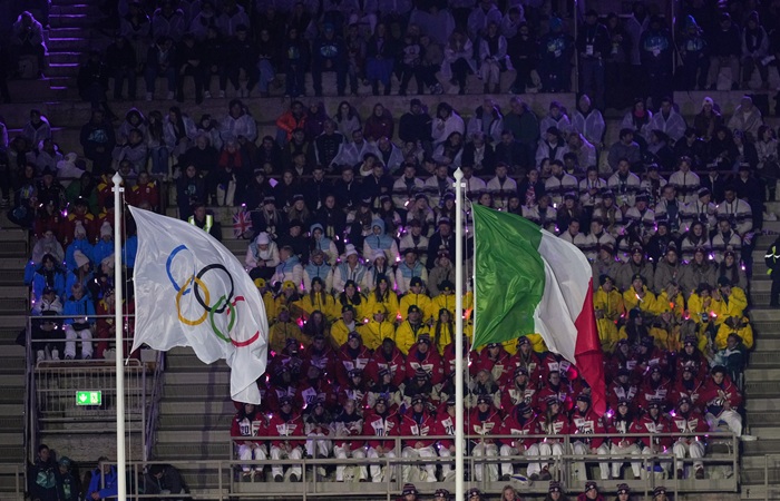 The closing ceremony of the Winter Olympic Games took place in Verona.