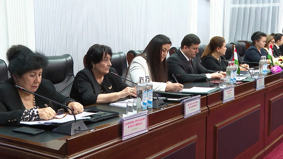 Women's contribution to science development discussed in Dushanbe