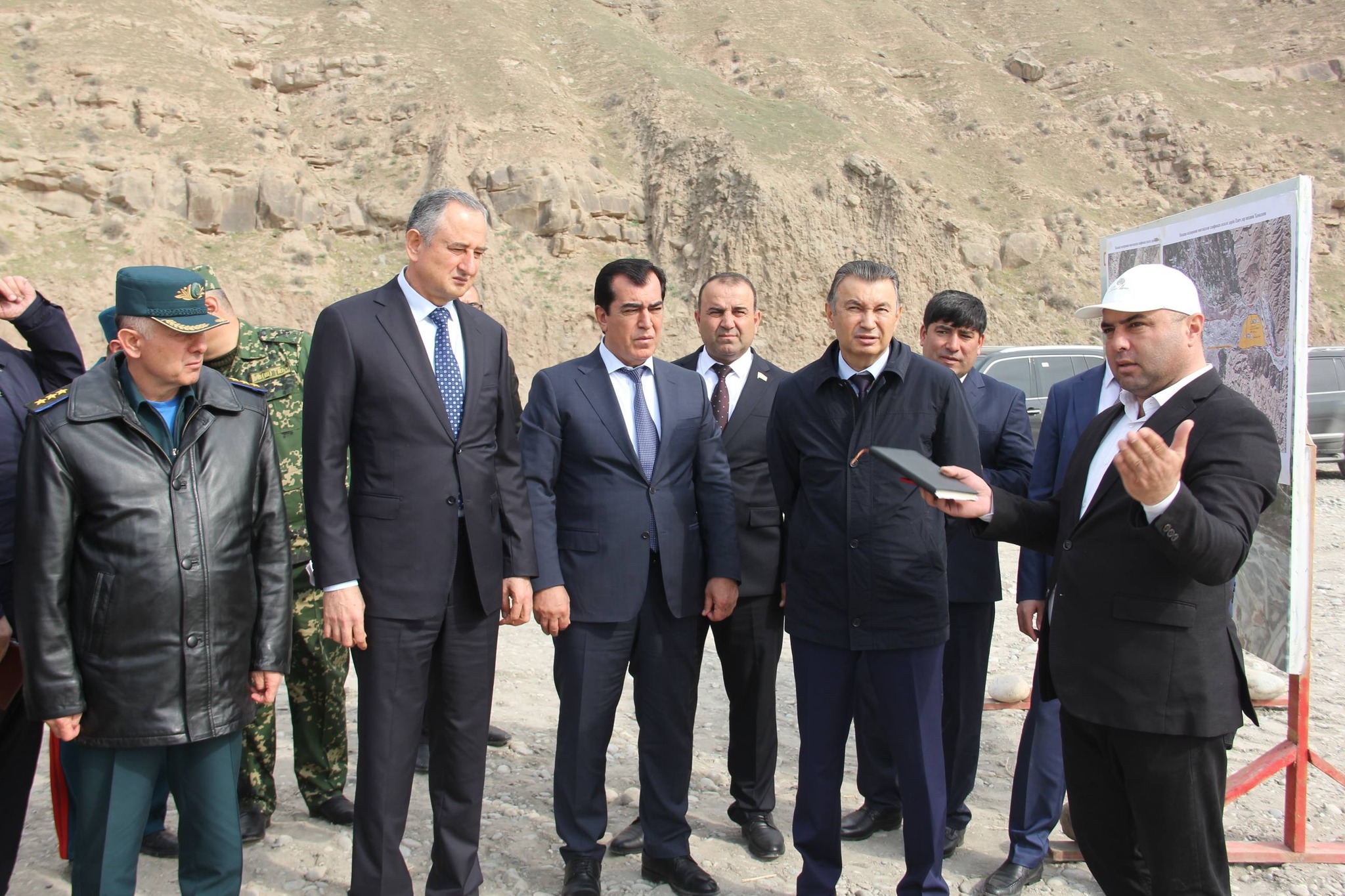 Kokhir Rasulzoda inspected construction and coastal protection works in Kulyab