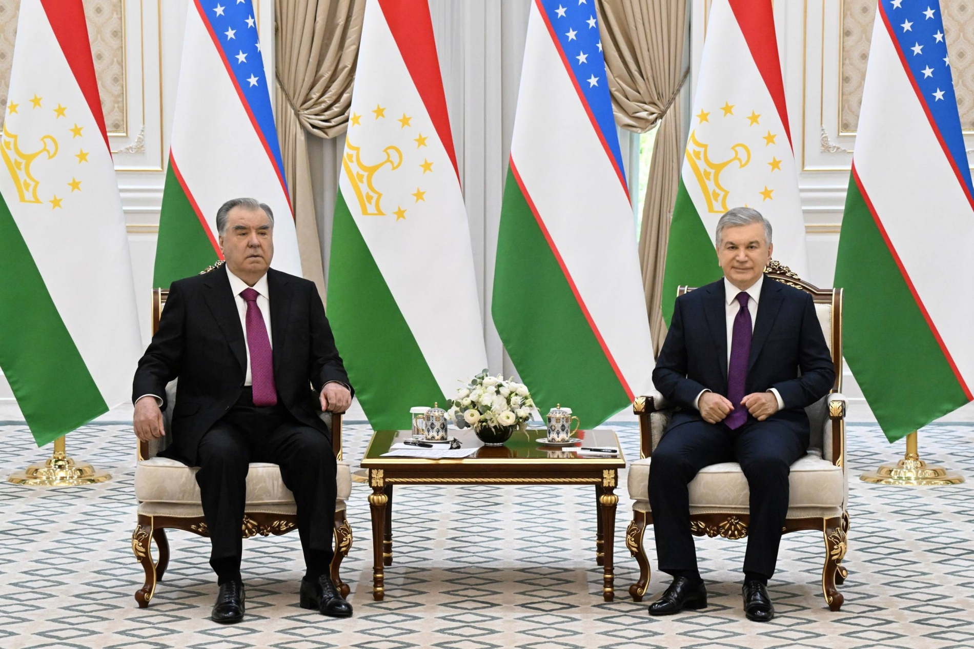 Emomali Rahmon and Shavkat Mirziyoyev held the first meeting of the Supreme Interstate Council
