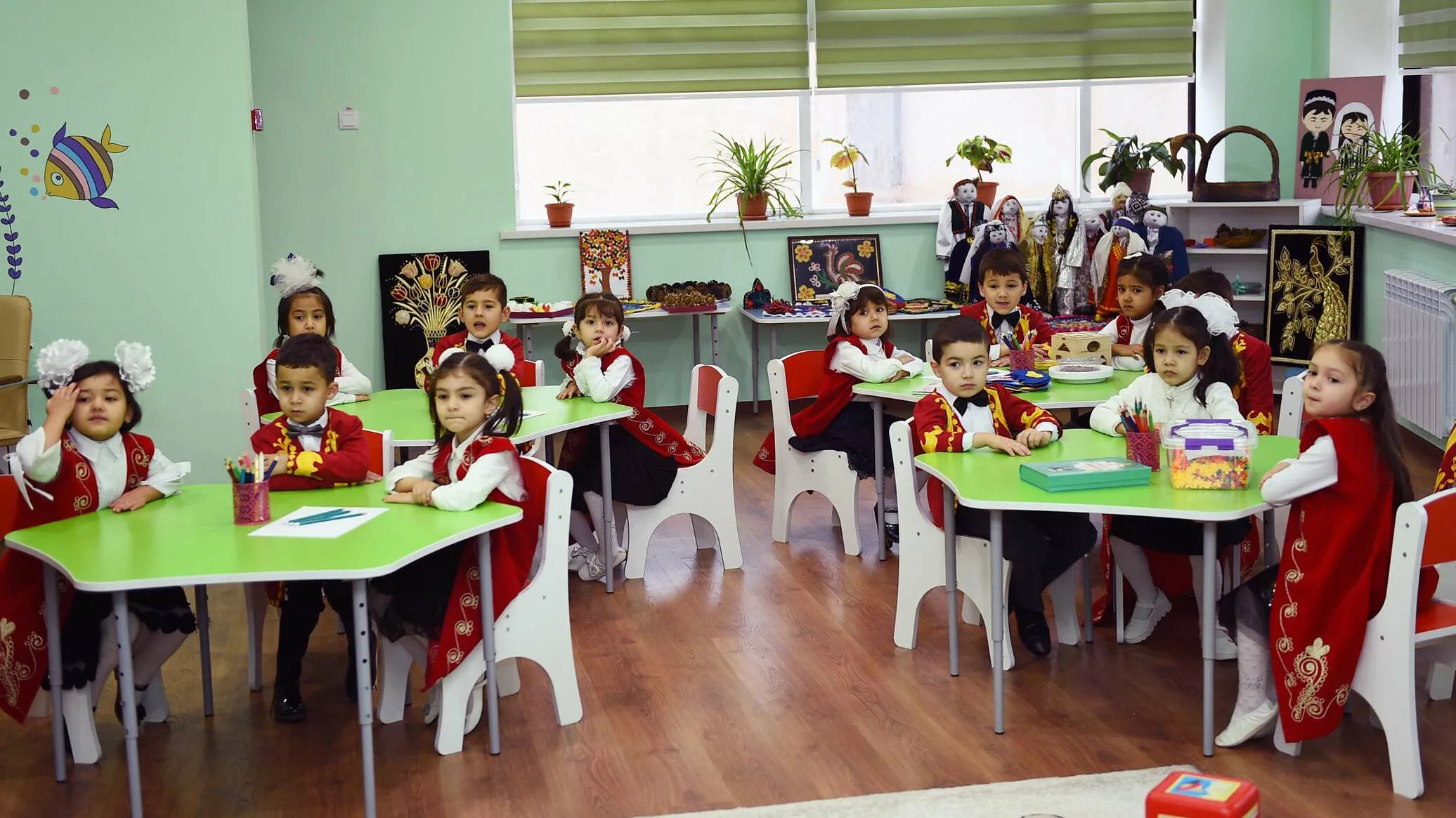 800 preschool institutions will be built in Tajikistan by 2030.