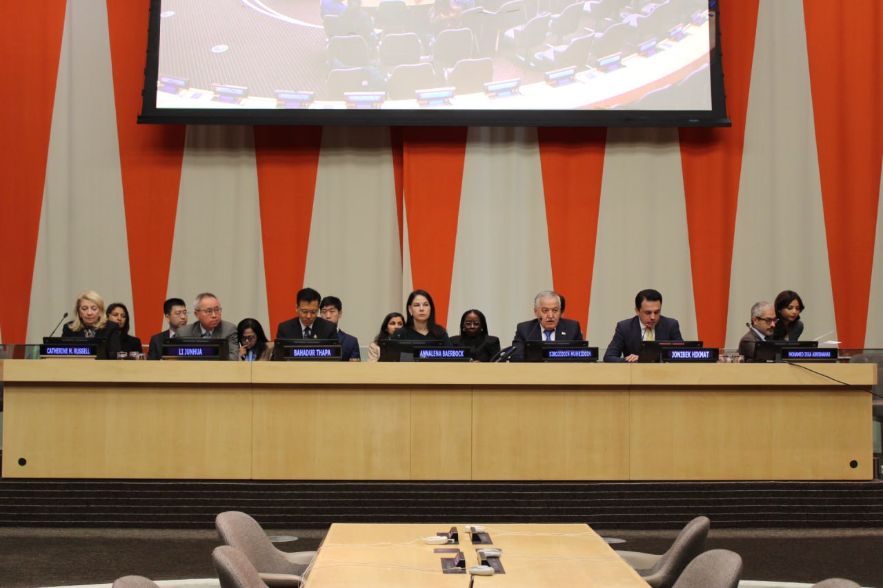 The head of the Tajik Foreign Ministry spoke at a UN event on World Water Day.